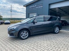 Bild des Angebotes Ford S-Max S-MAX 2.0 Titanium Allrad AHK/PAN-Dach/ST-Heiz.