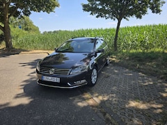 Bild des Angebotes VW Passat Variant 1.4 TSI DSG BlueMotion Technology Exclusive