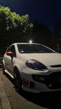 Bild des Angebotes Abarth Punto EVO