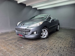 Bild des Angebotes Peugeot 207 CC Cabrio, KLIMA, PARKTRONIK, SITZHEIZUNG