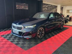 Bild des Angebotes BMW 530 e *M-SPORT* (CAM/LIVE/SHZ/LED/INDIV