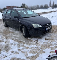 Bild des Angebotes Ford Focus Turnier 1.6 16V Fun X