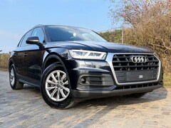 Bild des Angebotes Audi Q5 35 TDI basis*LED&LED&1ERH&ACC&AMB*