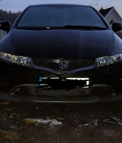 Bild des Angebotes Honda Civic 1.8i-VTEC Type S
