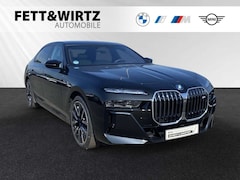 Bild des Angebotes BMW 760 M760e xDrive AHK|SkyLounge|DA&PAProf.|Massage