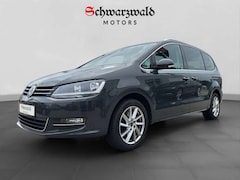 Bild des Angebotes VW Sharan Highline Panorama 7 Sitze Kamera ACC Shz