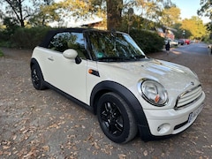 Bild des Angebotes MINI One Cabrio Vollleder und Karman Soundsystem!