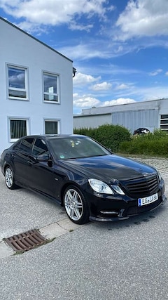 Bild des Angebotes Mercedes-Benz E 220 CDI DPF BlueEFFICIENCY 7G-TRONIC Avantgarde