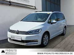 Bild des Angebotes VW Touran Comfortline AHK/PANO/RFK/EASYOPEN/7SITZE
