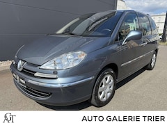 Bild des Angebotes Peugeot 807 2.0 HDI Allure AHK PDC NAVI 6 Sitzer SHZ Klima
