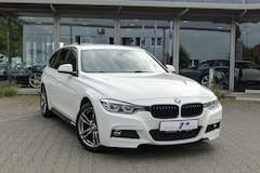 Bild des Angebotes BMW 320 i xDrive M Sport performance Navi Leder SHZ PDC
