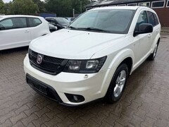 Bild des Angebotes Fiat Freemont Black Code AWD Leder Navi SHEFT AHK