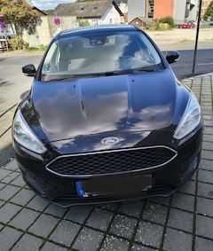 Bild des Angebotes Ford Focus Focus TurnierTurnier 1.0 EcoBoost Business Edition