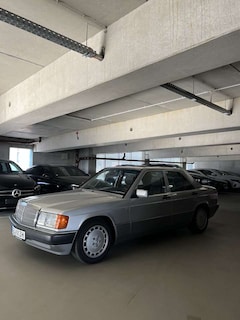 Bild des Angebotes Mercedes-Benz 190 E 2.0