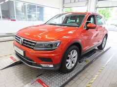 Bild des Angebotes VW Tiguan Tiguan Diesel 2.0 TDI SCR 4Motion (BlueMotion Techn.) DSG Highline