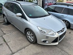 Bild des Angebotes Ford Focus Turnier Trend 1,6 TDCI Bi-Xenon + Navi