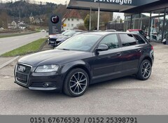 Bild des Angebotes Audi A3 Sportback 1.8 TFSI Attraction PDC Klimaauto.