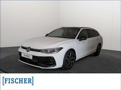 VW Passat Variant 2.0TDI 4Motion DSG R-Line Matrix AHK Navi HUD