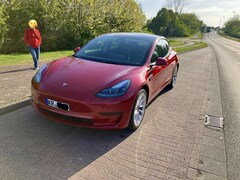 Bild des Angebotes Tesla Model 3 Standard Reichweite Plus Hinterradantrieb