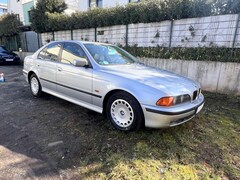 Bild des Angebotes BMW 520 520i