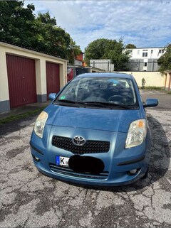 Bild des Angebotes Toyota Yaris 1.3 VVT-i Luna