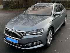 Bild des Angebotes Skoda Superb Superb Combi 2.0 TDI DSG Premium Edition