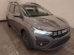 Bild des Angebotes Dacia Jogger Jogger 110 Expression-Klimaaut-Navi-Sitzhg-PDC-AHK