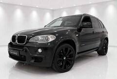 Bild des Angebotes BMW X5 xDrive30d M-Paket Comfort Sitze Panoramadach 20“