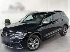 Bild des Angebotes VW Tiguan Allspace 4Motion R-Line NAV+IQ-LIGHT+PANO