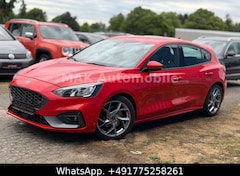 Ford Focus Lim. ST -Line 280PS 1Hand Euro6
