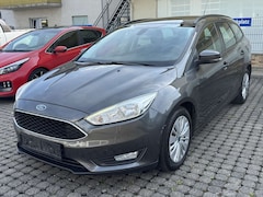 Bild des Angebotes Ford Focus 1.0 NAVI KLIMA SHZ 6-GANG START+STOP TEMP BC EURO6