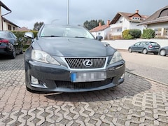 Bild des Angebotes Lexus IS 220d