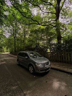 Bild des Angebotes VW Touran 2.0 TDI United