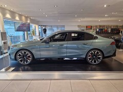 Bild des Angebotes BMW i5 i5 M60