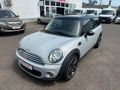 Bild des Angebotes MINI One Clubman ONE Clubman One Soho KLIMA/SHZ/PDC/8FACH