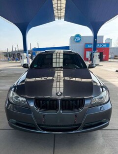 Bild des Angebotes BMW 325 325i Aut.