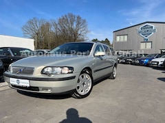 Bild des Angebotes Volvo V70 2.4 T/TOP/S-Heft/Leder/AHK/ZR 23