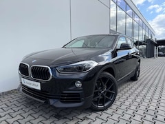Bild des Angebotes BMW X2 sDrive18iA HUD Navi LED El. Heckklappe Mehrzonenkl