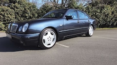 Bild des Angebotes Mercedes-Benz E 430 E 430 Avantgarde*DESIGNO*18" AMG*DT-FZG*SHD*