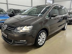 Bild des Angebotes VW Sharan Highline 7.Sitzer AHK Kamera Kindersitzer