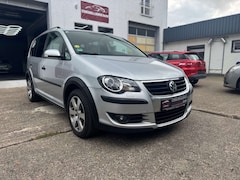 Bild des Angebotes VW Touran /CROSS-TOURAN/STANDHEIZ./NAVI/AHK/7-SITZER