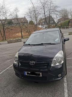 Bild des Angebotes Toyota Corolla Verso 2.2 D-4D Executive