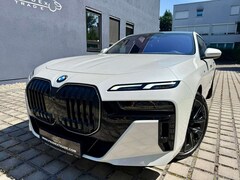 Bild des Angebotes BMW 740 d xD M-Sport SkyLounge*TV*SoftClos*B&W*21Zoll