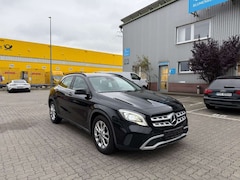 Bild des Angebotes Mercedes-Benz GLA 200 d Command LED Kamera