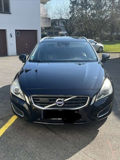 Bild des Angebotes Volvo V60 D5 Geartronic Summum