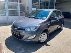 Bild des Angebotes Hyundai i20 Trend/Automatik/Klima/70Tkm/USB/AUX