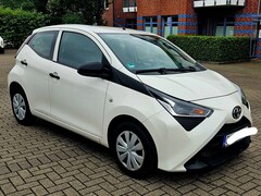 Bild des Angebotes Toyota Aygo Aygo x-play Team Deutschland