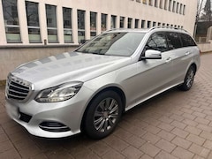 Bild des Angebotes Mercedes-Benz E 220 E 220 T 7G-TRONIC + Elegance Comand Kamera