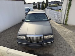 Bild des Angebotes Lincoln Town Car Signiture