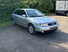 Bild des Angebotes Audi A3 1.6 Attraction